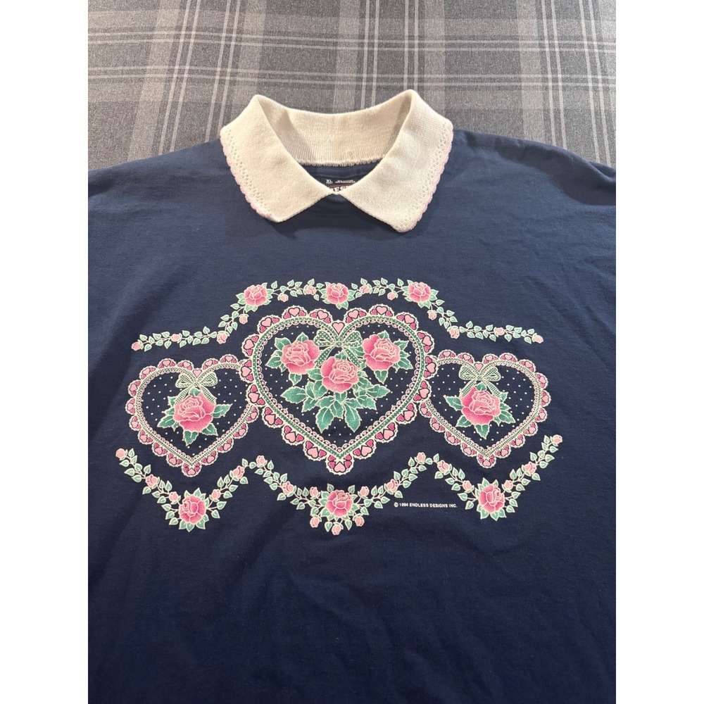 Vintage Lace Heart Roses Tee w/ Knit Collar XL USA